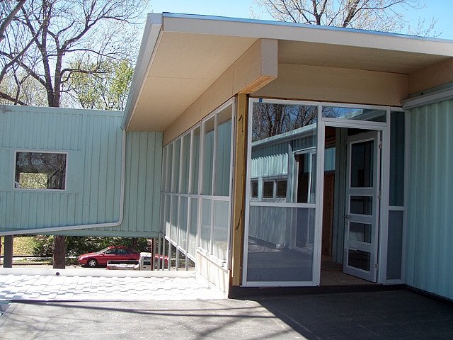 A Home Contained Kansas City Shipping Container Home