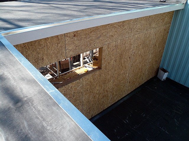 A Home Contained Kansas City Shipping Container Home