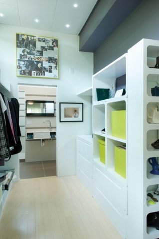 A Home Contained Kansas City Shipping Container Home