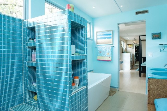 A Home Contained Kansas City Shipping Container Home