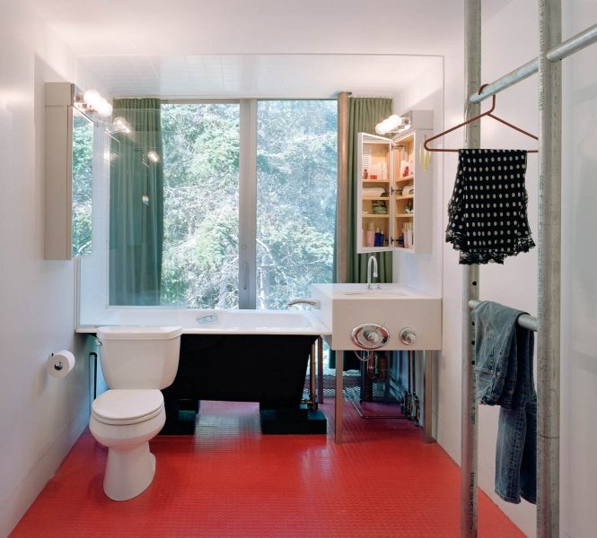 Adam Kalkin Maine 12 Container Home