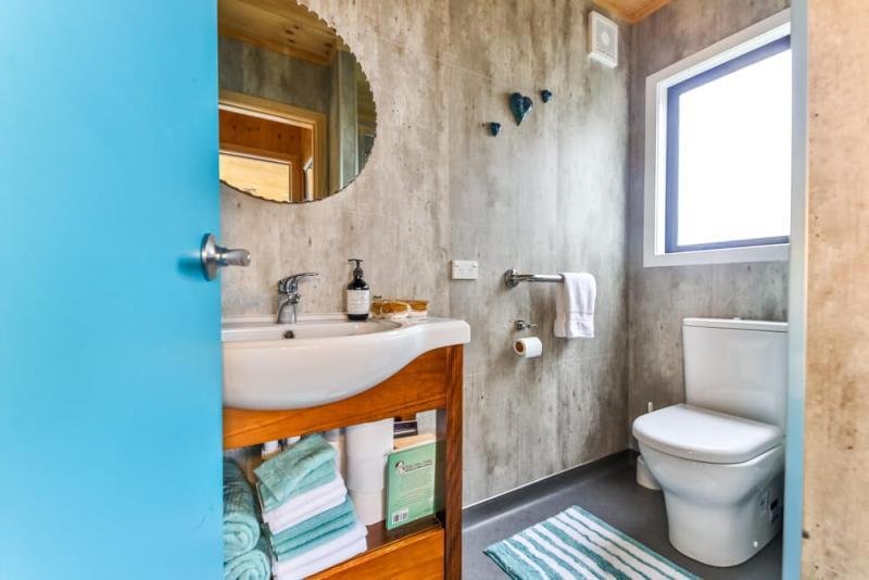 Ahurewa Eco Retreat – Off Grid Shipping Container Home. Coromandel, New Zealand.