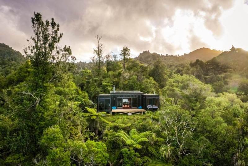 Ahurewa Eco Retreat – Off Grid Shipping Container Home. Coromandel, New Zealand.