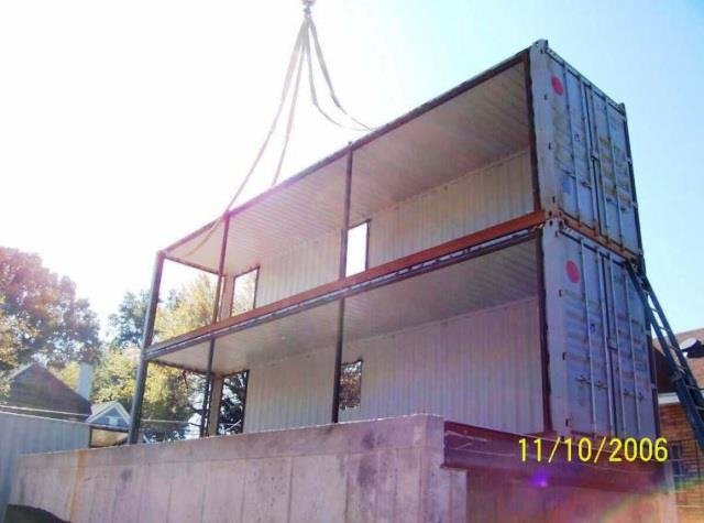 THE ATLANTA SHIPPING CONTAINER HOUSE 2.0 USA.
