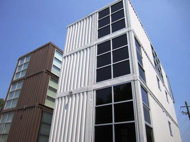 THE ATLANTA SHIPPING CONTAINER HOUSE 2.0 USA.