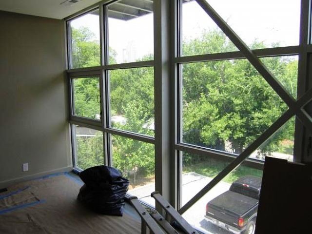 THE ATLANTA SHIPPING CONTAINER HOUSE 2.0 USA.