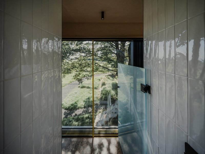 Barneys Ruins by Patrick Bradley: A Sustainable Shipping Container Home in Northern