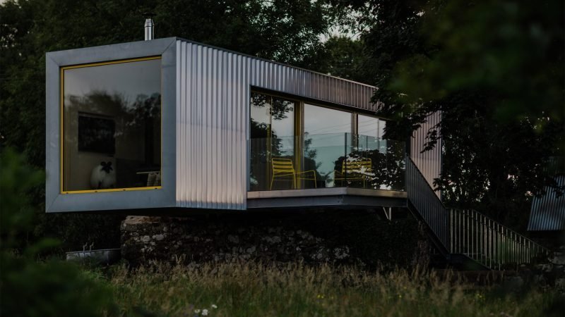 Barneys Ruins by Patrick Bradley: A Sustainable Shipping Container Home in Northern