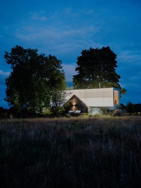 Barneys Ruins by Patrick Bradley: A Sustainable Shipping Container Home in Northern