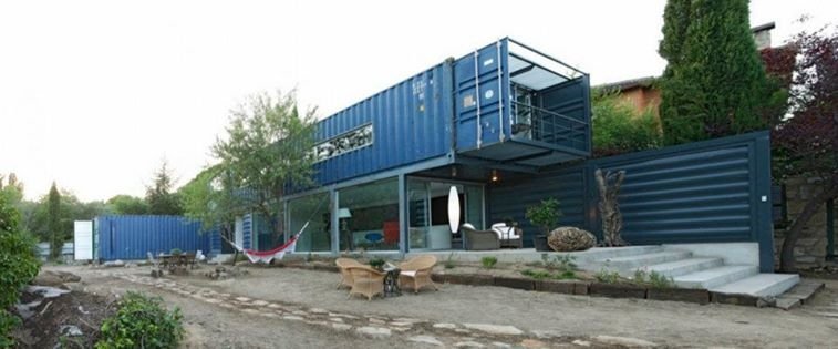 Casa El Tiemblo Shipping Container Home by James and Mau and Infiniski