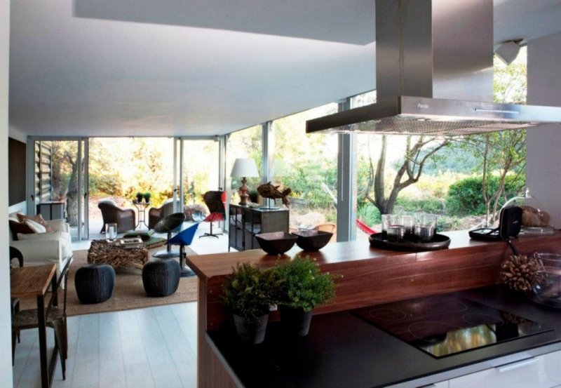 Casa El Tiemblo Shipping Container Home by James and Mau and Infiniski