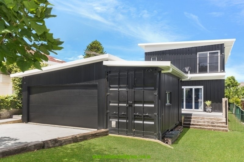 CRONULLA 2 STOREY SHIPPING CONTAINER HOME