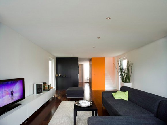 Crossbox by CGArchitectes