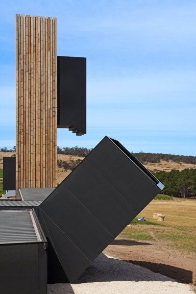 Devil’s Corner Cellar Door, Lookout & Market. Tasmania, Australia.