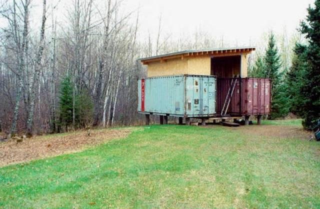 Holyoke Cabin: Off-Grid Shipping Container Home in Duluth, Minnesota