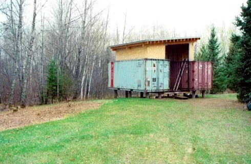 Holyoke Cabin: Off-Grid Shipping Container Home in Duluth, Minnesota