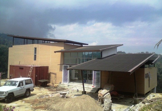Recycled Container House in Bukit Tinggi, Malaysia