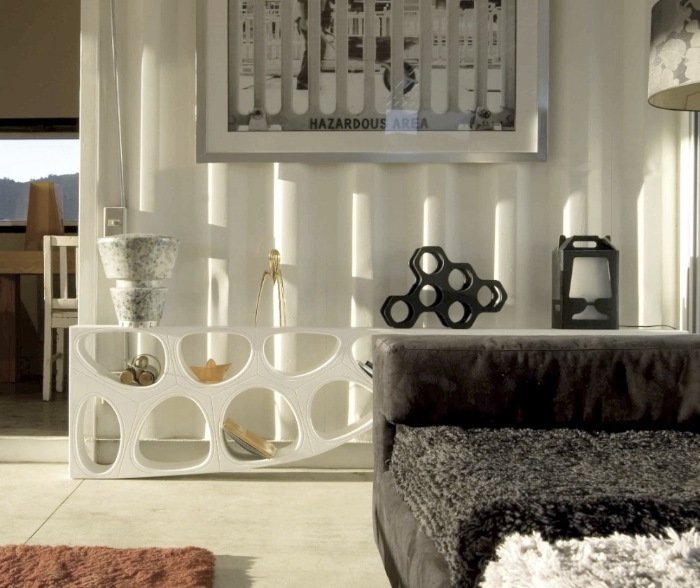 Manifesto House - Container Home - James & Mau, for Infiniski