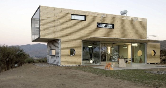 Manifesto House - Container Home - James & Mau, for Infiniski