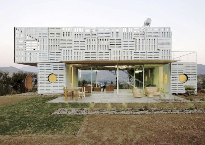 Manifesto House - Container Home - James & Mau, for Infiniski