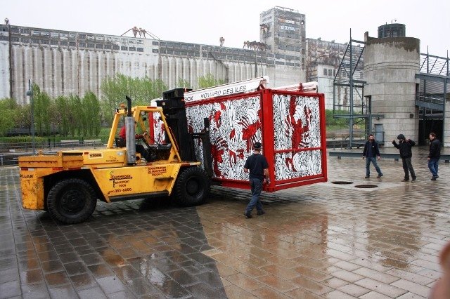 MUVBOX The Pop Up Shipping Container Restaurant