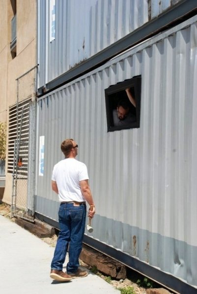 The Periscope Shipping Container Project by ENS Projects