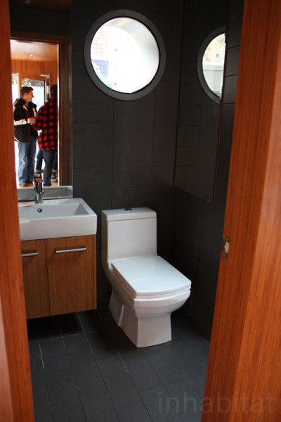 MEKA Shipping Container Home Pops Up in NY