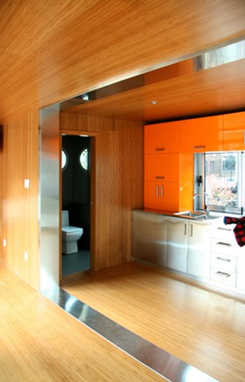 MEKA Shipping Container Home Pops Up in NY