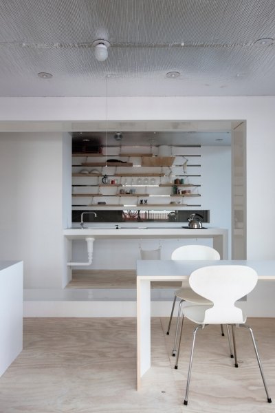 The Daiken-Met Architects Shipping Container Office