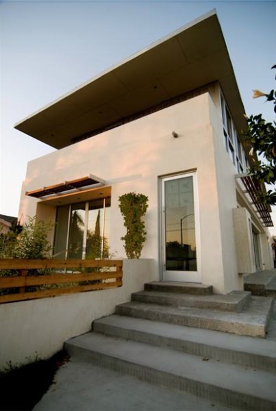 The East LA Four Square Church Parsonage - Shipping Container Structure by Demaria Design