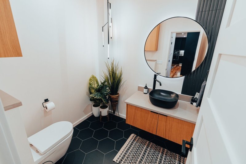 The Pacific Bin - Luxury Shipping Container Retreat - Sultan WA