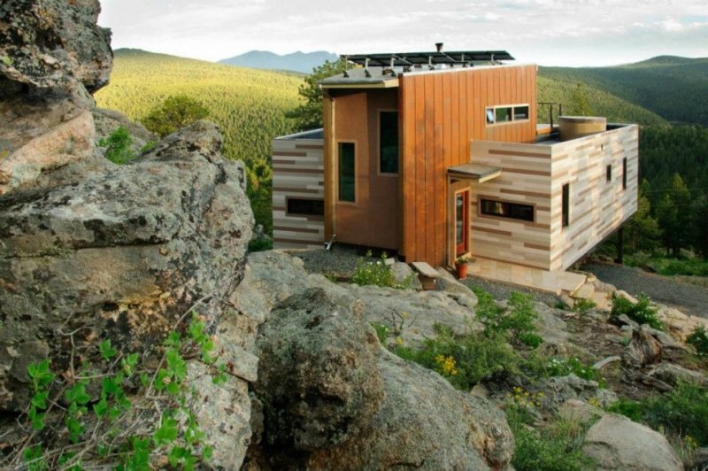 The Shipping Eco Container Home by Studio:HT