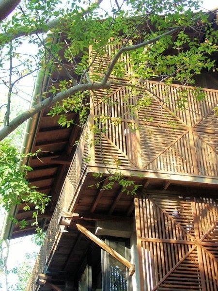 The Shipping Container & Timber Beach House, Srima Auroville